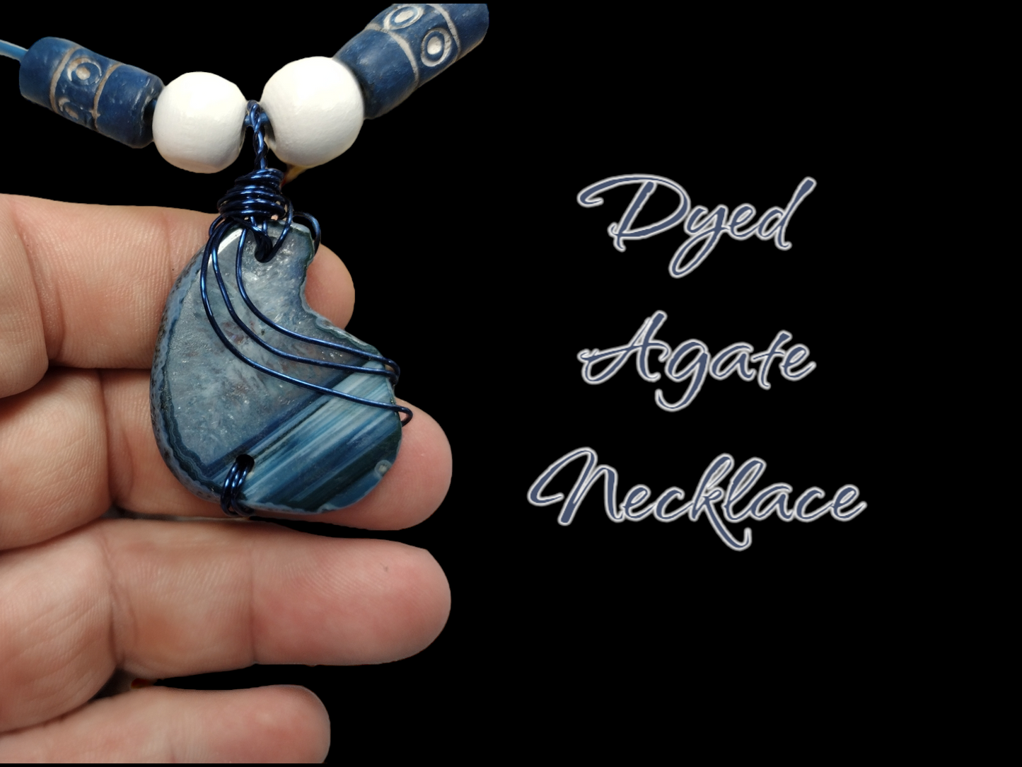 Dyed agate necklace