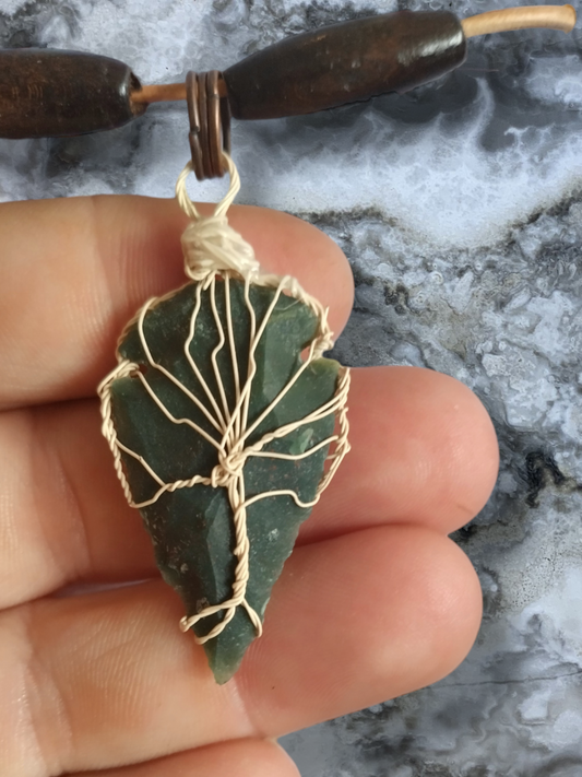 Agate tree of life arrowhead necklace