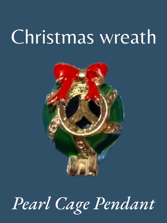 Christmas wreath Pearl cage pendant. *MEGA PRIZE*